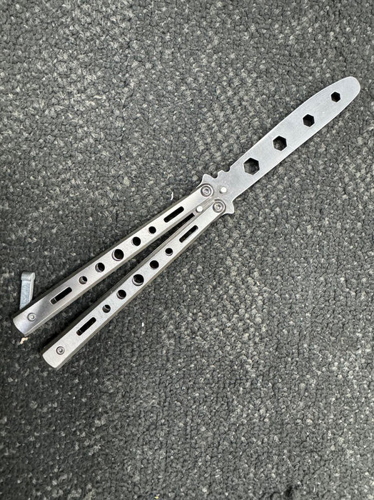 TRAINING FUND Balisong Trainer (Blunt Blade - Non sharp).