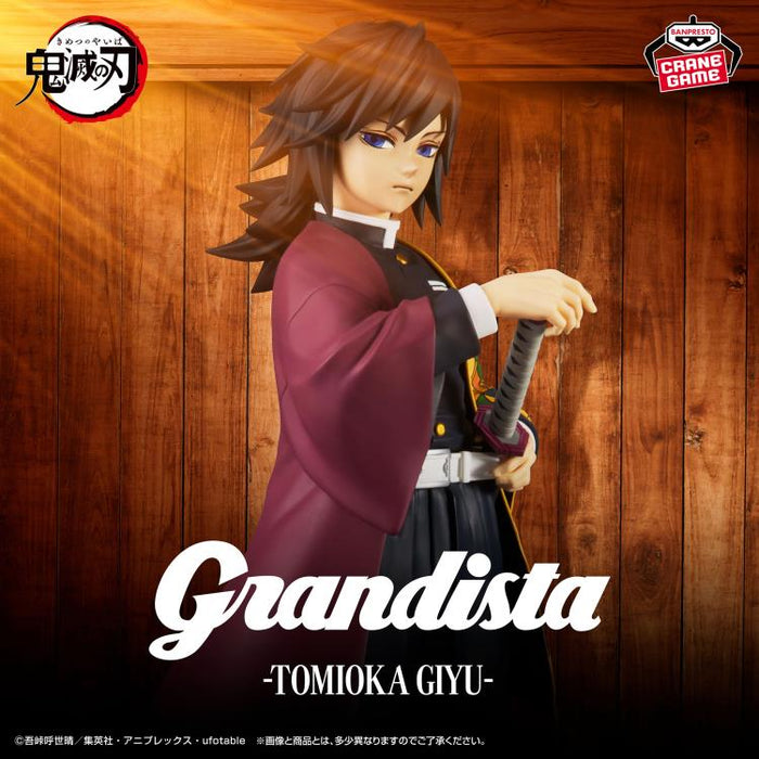 Bandai Banpresto Demon Slayer: Kimetsu no Yaiba Grandista Giyu Tomioka Figure